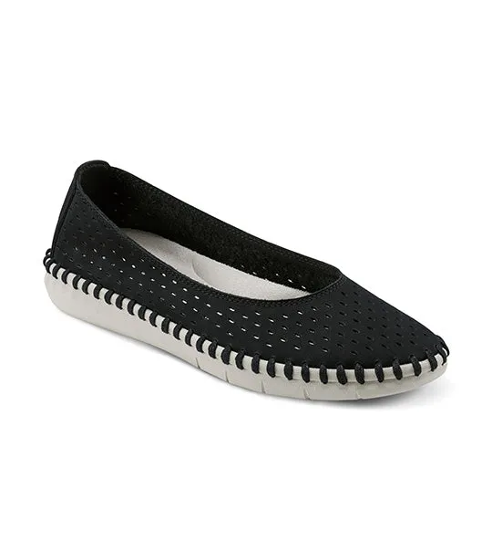 Darla Flats Black