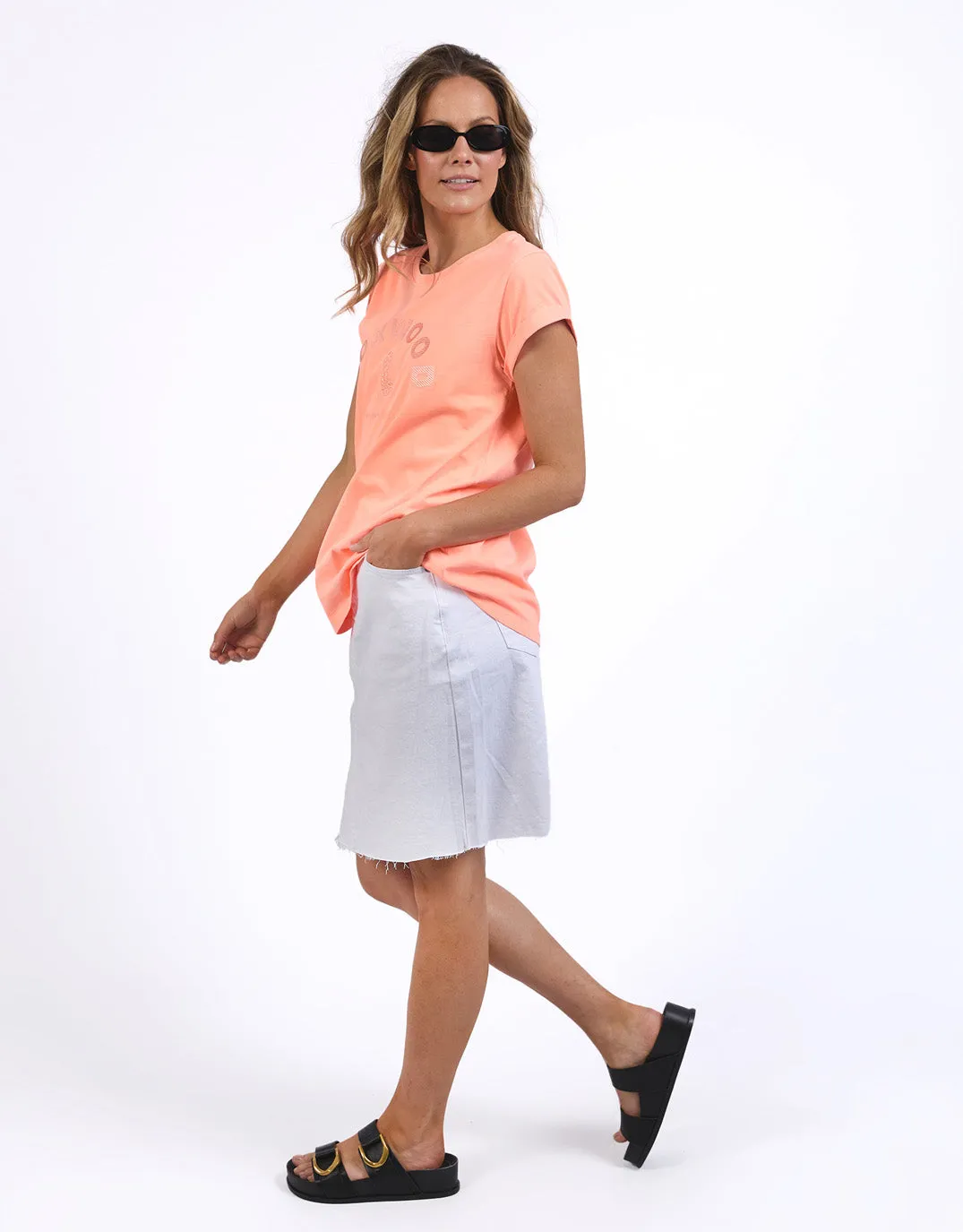 Effortless Tee - Neon Peach