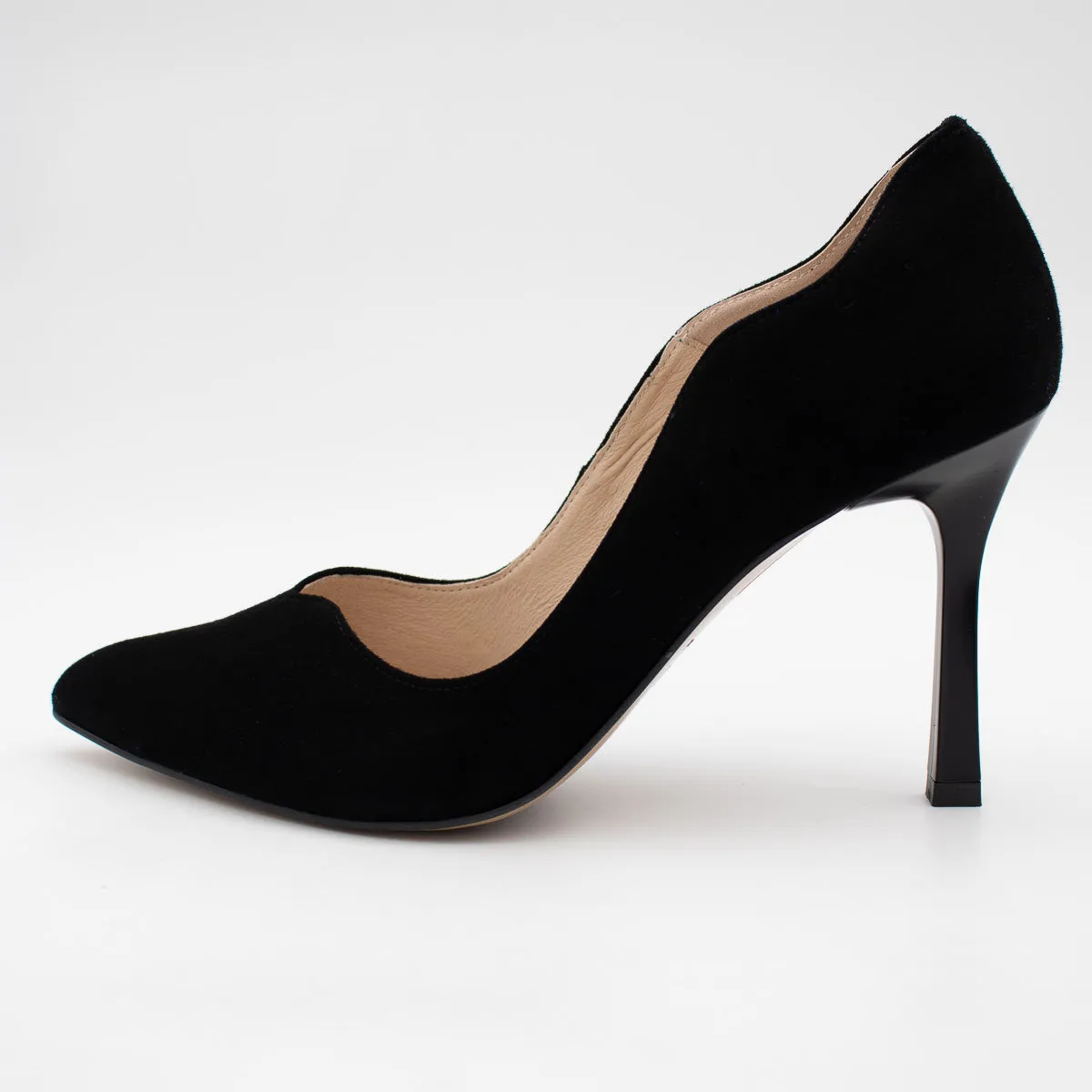 Sleek and Timeless Black High Heels for Effortless Elegance