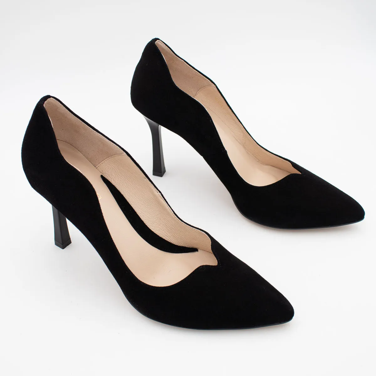 Sleek and Timeless Black High Heels for Effortless Elegance