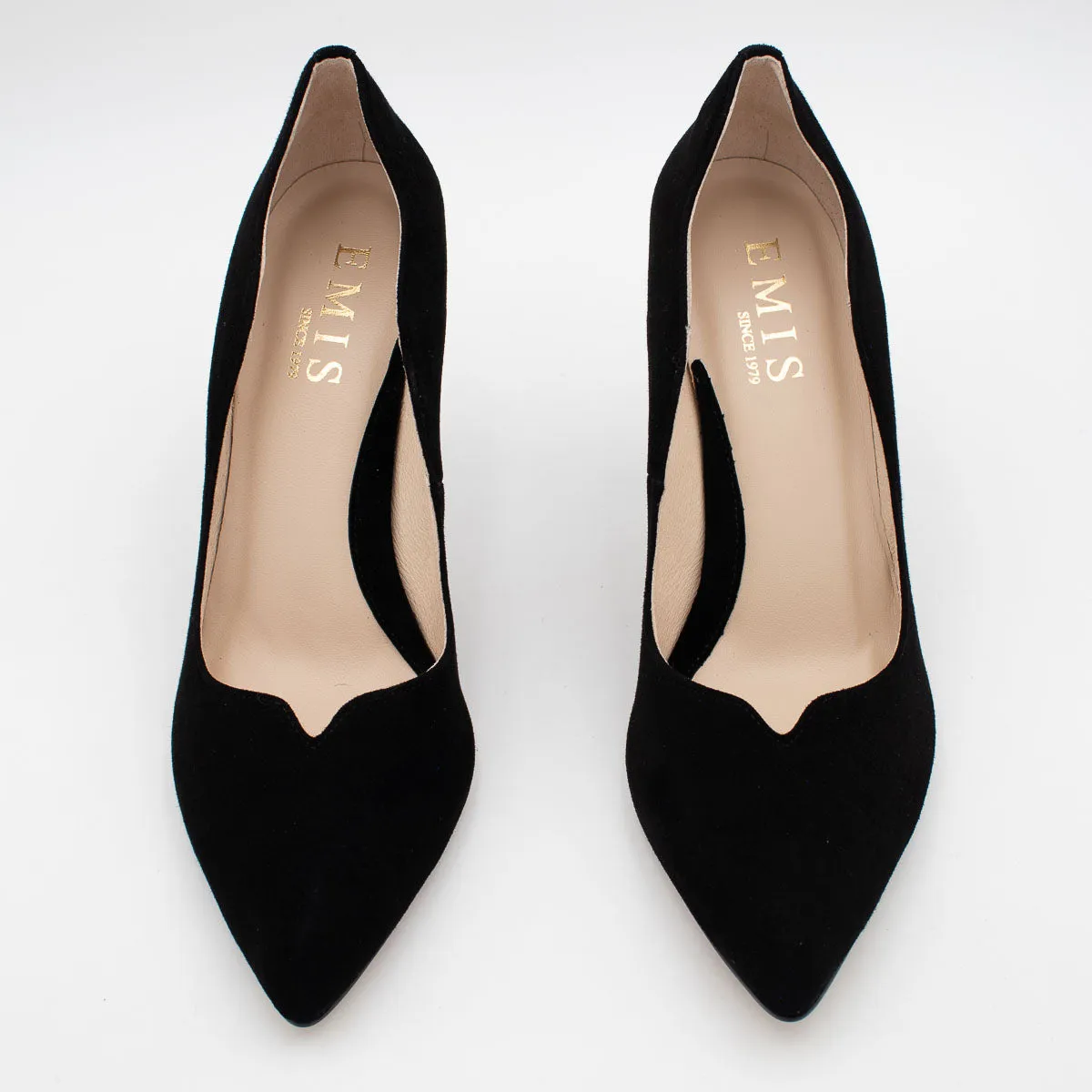 Sleek and Timeless Black High Heels for Effortless Elegance