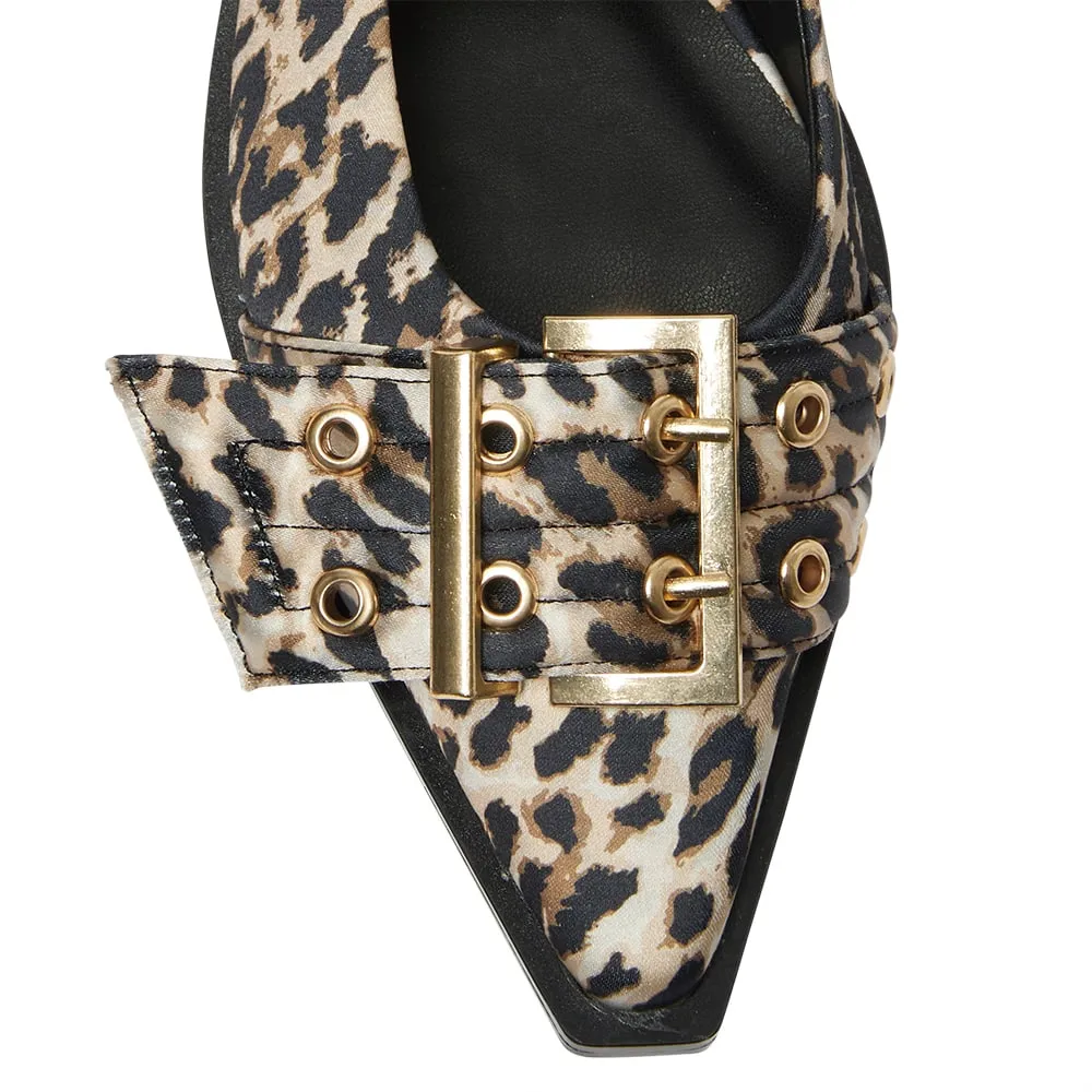 Suzie Flat in Animal Fabric