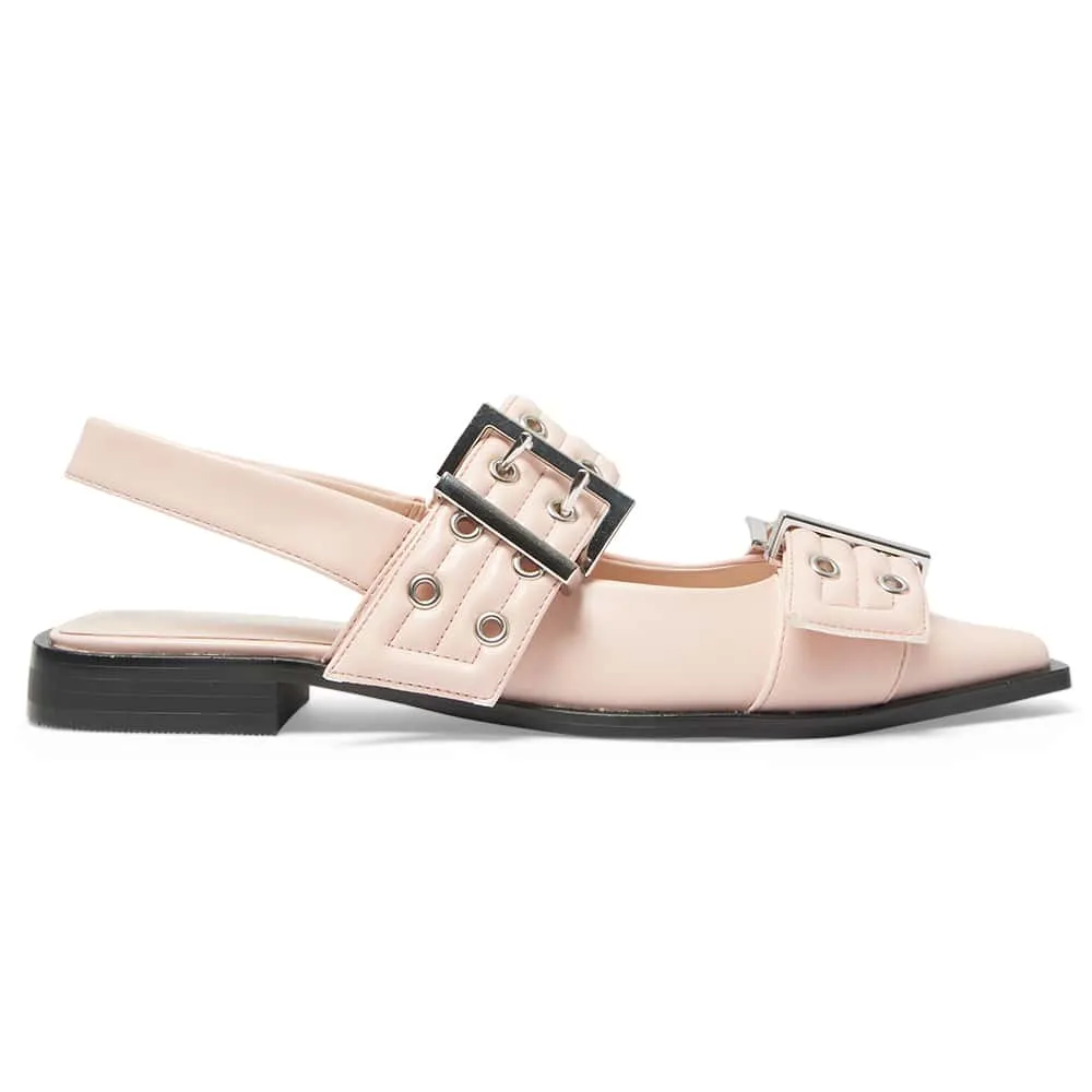 Suzie Flat in Blush Smooth