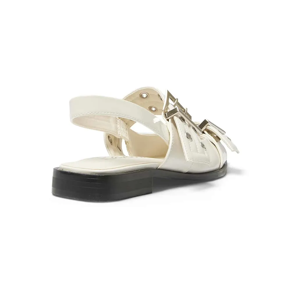 Suzie Flat in Ivory Patent